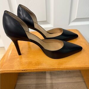 Banana Republic Women's Black Pumps